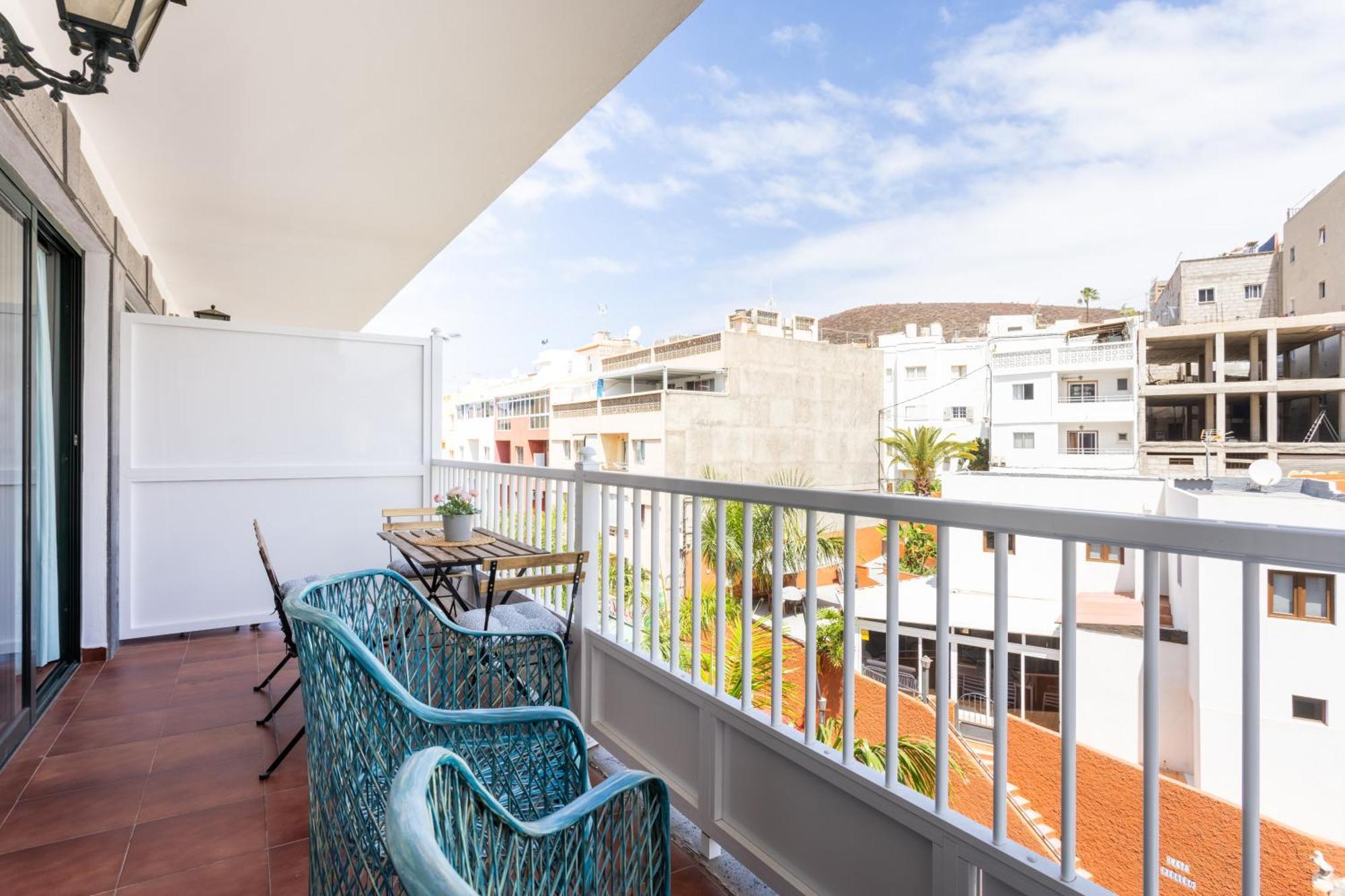 Buho Los Cristianos Los Cristianos  Exterior foto