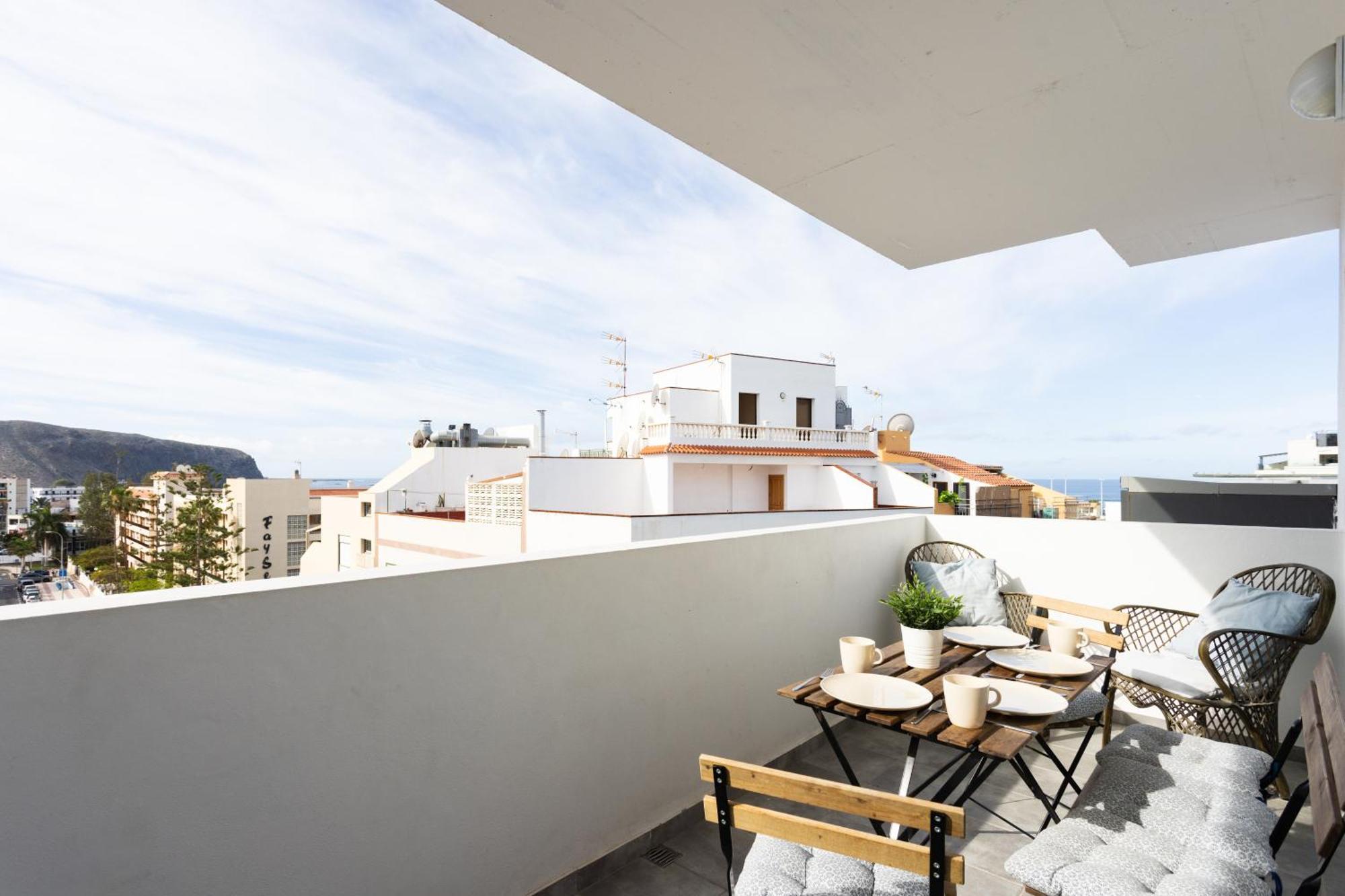 Buho Los Cristianos Los Cristianos  Exterior foto